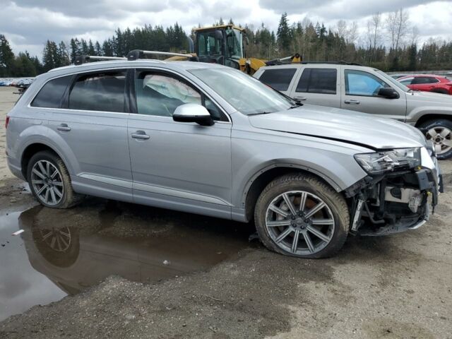 Серый Ауди Ку 7, объемом двигателя 3 л и пробегом 137 тыс. км за 17300 $, фото 2 на Automoto.ua