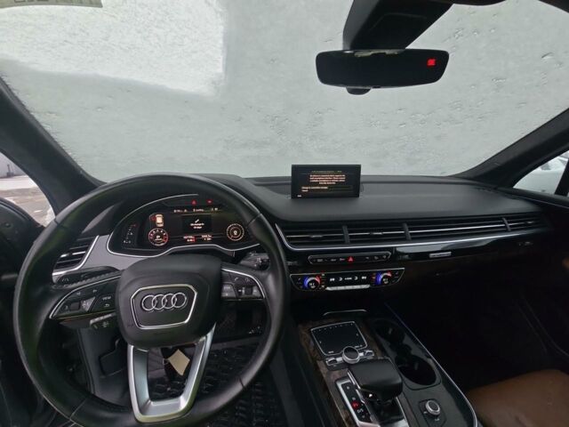 Серый Ауди Ку 7, объемом двигателя 3 л и пробегом 171 тыс. км за 26700 $, фото 6 на Automoto.ua