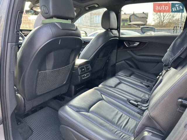 Серый Ауди Ку 7, объемом двигателя 3 л и пробегом 220 тыс. км за 28900 $, фото 10 на Automoto.ua