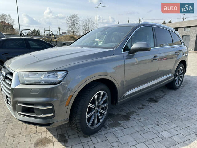 Серый Ауди Ку 7, объемом двигателя 3 л и пробегом 220 тыс. км за 28900 $, фото 1 на Automoto.ua