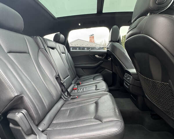 Серый Ауди Ку 7, объемом двигателя 3 л и пробегом 218 тыс. км за 25500 $, фото 24 на Automoto.ua