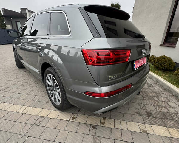 Серый Ауди Ку 7, объемом двигателя 3 л и пробегом 218 тыс. км за 25500 $, фото 6 на Automoto.ua