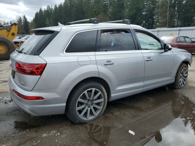 Серый Ауди Ку 7, объемом двигателя 3 л и пробегом 137 тыс. км за 17300 $, фото 5 на Automoto.ua