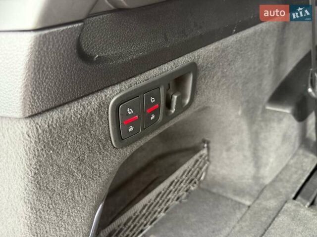 Сірий Ауді Ку 7, об'ємом двигуна 3 л та пробігом 195 тис. км за 21900 $, фото 74 на Automoto.ua