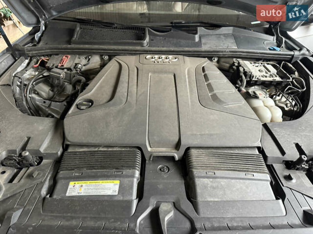 Сірий Ауді Ку 7, об'ємом двигуна 0 л та пробігом 170 тис. км за 33000 $, фото 17 на Automoto.ua