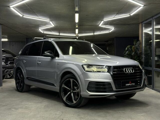 Сірий Ауді Ку 7, об'ємом двигуна 3 л та пробігом 153 тис. км за 25900 $, фото 2 на Automoto.ua