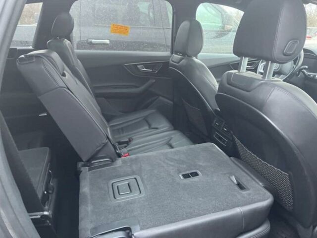 Серый Ауди Ку 7, объемом двигателя 3 л и пробегом 169 тыс. км за 19700 $, фото 8 на Automoto.ua