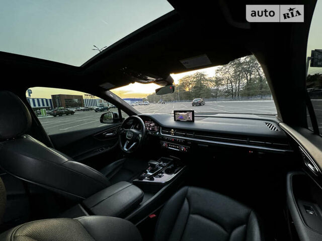 Серый Ауди Ку 7, объемом двигателя 3 л и пробегом 164 тыс. км за 25500 $, фото 8 на Automoto.ua