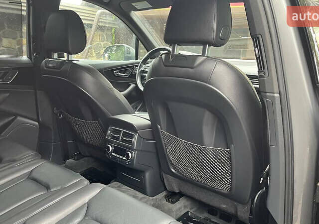 Серый Ауди Ку 7, объемом двигателя 3 л и пробегом 131 тыс. км за 24900 $, фото 36 на Automoto.ua