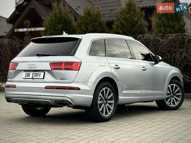 Сірий Ауді Ку 7, об'ємом двигуна 3 л та пробігом 225 тис. км за 20900 $, фото 6 на Automoto.ua