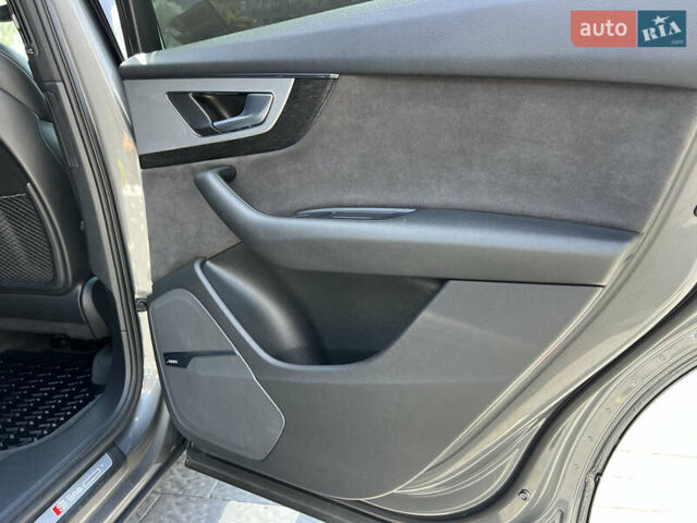 Сірий Ауді Ку 7, об'ємом двигуна 3 л та пробігом 247 тис. км за 36500 $, фото 38 на Automoto.ua