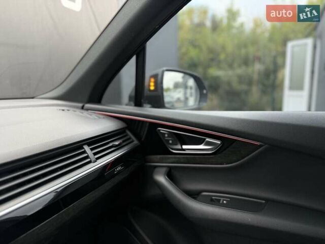 Сірий Ауді Ку 7, об'ємом двигуна 3 л та пробігом 195 тис. км за 21900 $, фото 64 на Automoto.ua