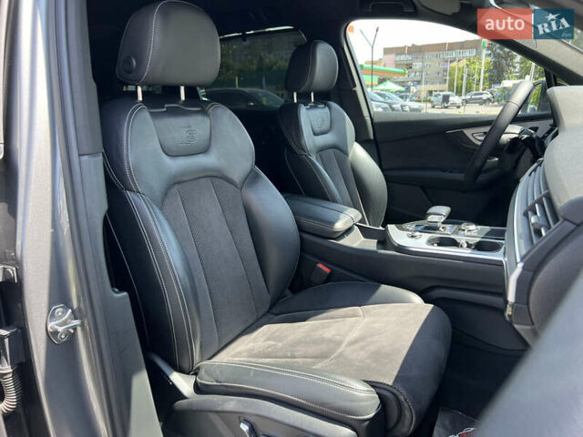 Сірий Ауді Ку 7, об'ємом двигуна 3 л та пробігом 247 тис. км за 36500 $, фото 51 на Automoto.ua