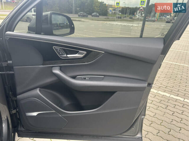 Сірий Ауді Ку 7, об'ємом двигуна 3 л та пробігом 175 тис. км за 26500 $, фото 13 на Automoto.ua