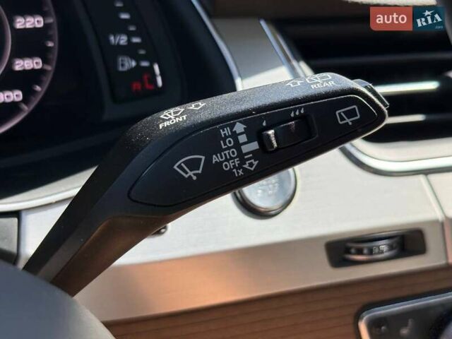 Серый Ауди Ку 7, объемом двигателя 3 л и пробегом 149 тыс. км за 27500 $, фото 37 на Automoto.ua