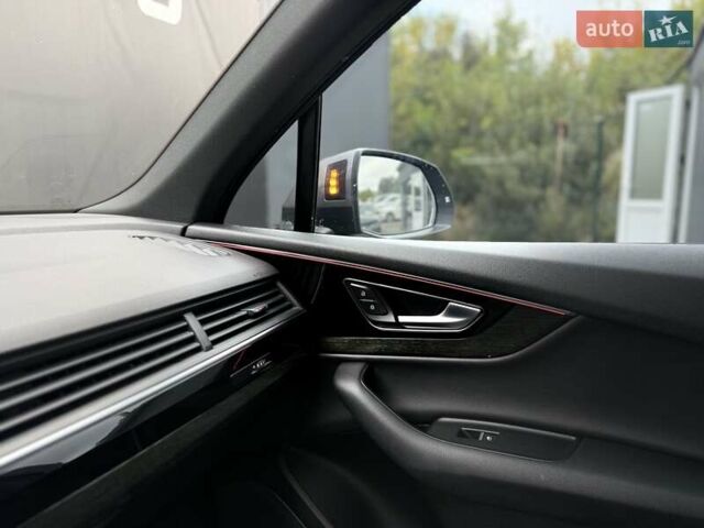 Сірий Ауді Ку 7, об'ємом двигуна 3 л та пробігом 195 тис. км за 21900 $, фото 66 на Automoto.ua