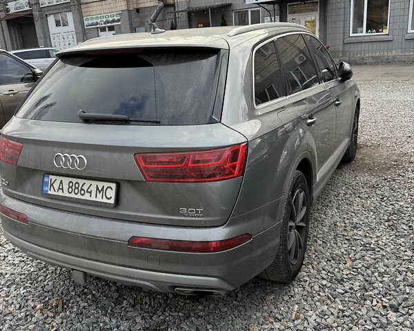Серый Ауди Ку 7, объемом двигателя 3 л и пробегом 180 тыс. км за 33000 $, фото 4 на Automoto.ua