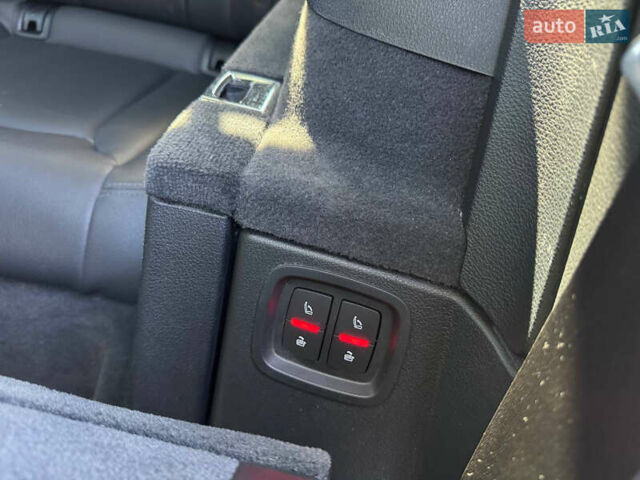 Ауди Ку 7 2017 в Одессе на Automoto.ua Серый Ауди Ку 7, объемом двигателя 3 л и пробегом 81 тыс. км за 27500 $, фото 31 на Automoto.ua