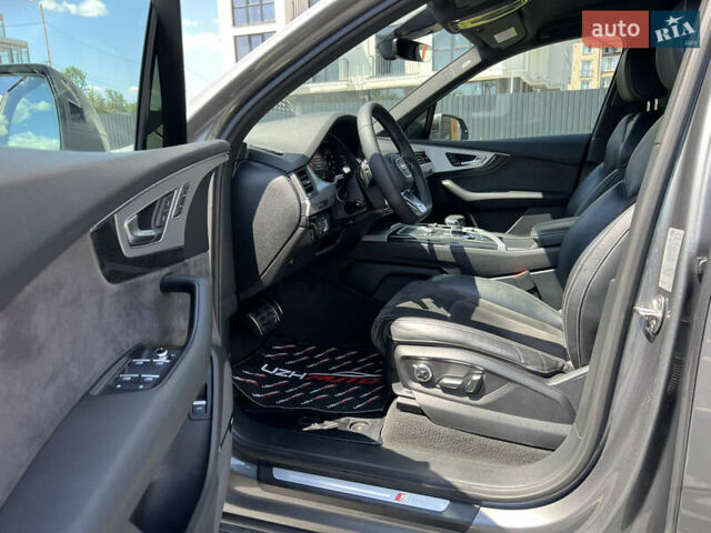 Сірий Ауді Ку 7, об'ємом двигуна 3 л та пробігом 247 тис. км за 36500 $, фото 23 на Automoto.ua