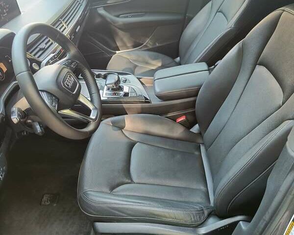 Серый Ауди Ку 7, объемом двигателя 3 л и пробегом 220 тыс. км за 23700 $, фото 16 на Automoto.ua