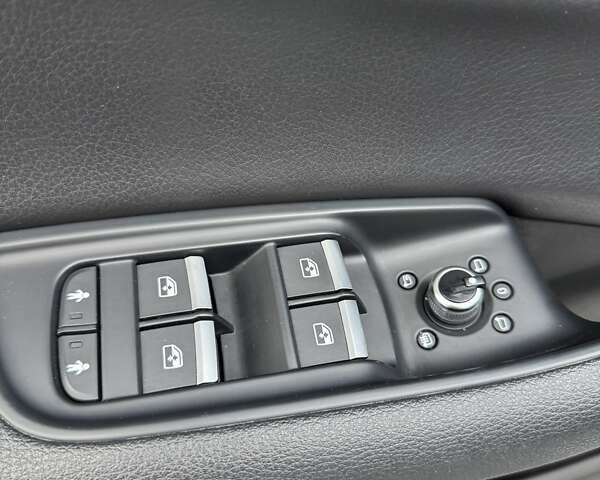 Ауди Ку 7 2017 в Верхнеднепровске на Automoto.ua Серый Ауди Ку 7, объемом двигателя 3 л и пробегом 215 тыс. км за 24999 $, фото 28 на Automoto.ua
