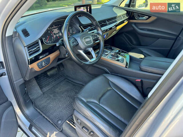 Ауди Ку 7 2017 в Одессе на Automoto.ua Серый Ауди Ку 7, объемом двигателя 3 л и пробегом 81 тыс. км за 27500 $, фото 16 на Automoto.ua