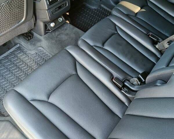 Серый Ауди Ку 7, объемом двигателя 3 л и пробегом 220 тыс. км за 23700 $, фото 52 на Automoto.ua