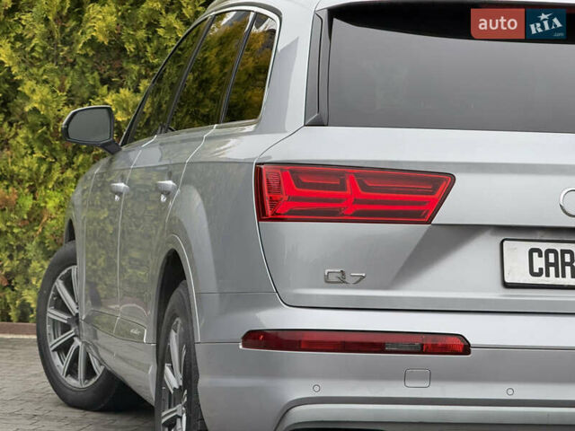 Серый Ауди Ку 7, объемом двигателя 3 л и пробегом 225 тыс. км за 22999 $, фото 24 на Automoto.ua