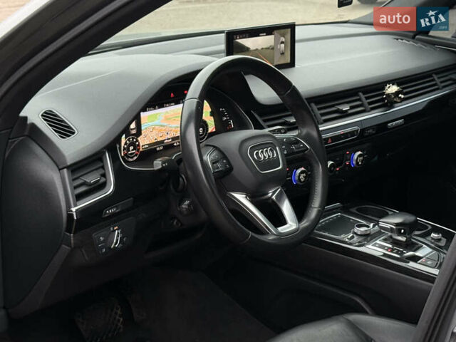 Серый Ауди Ку 7, объемом двигателя 3 л и пробегом 158 тыс. км за 27900 $, фото 16 на Automoto.ua