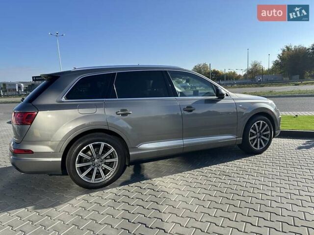 Ауді Ку 7 2017 у Дніпро (Дніпропетровську) на Automoto.ua Сірий Ауді Ку 7, об'ємом двигуна 2.97 л та пробігом 349 тис. км за 34000 $, фото 6 на Automoto.ua