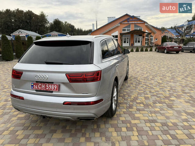 Сірий Ауді Ку 7, об'ємом двигуна 0 л та пробігом 170 тис. км за 33000 $, фото 4 на Automoto.ua