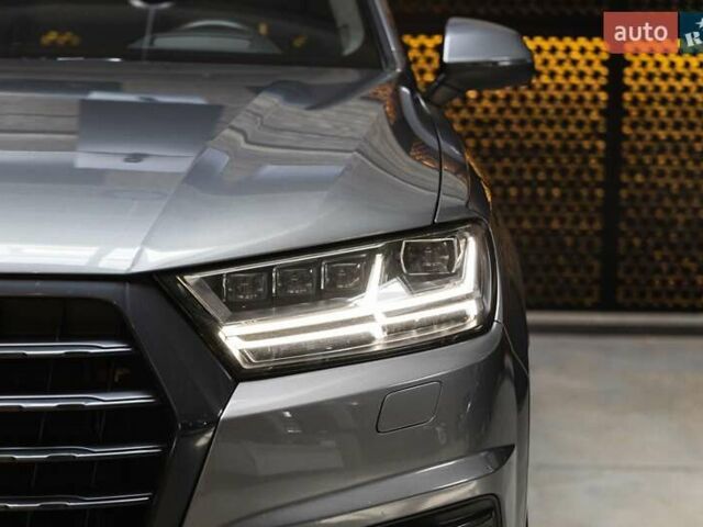 Сірий Ауді Ку 7, об'ємом двигуна 2.97 л та пробігом 160 тис. км за 44900 $, фото 11 на Automoto.ua