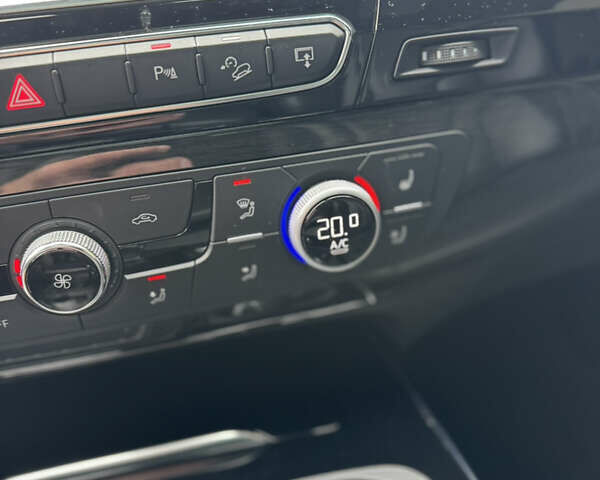 Серый Ауди Ку 7, объемом двигателя 3 л и пробегом 218 тыс. км за 25500 $, фото 47 на Automoto.ua