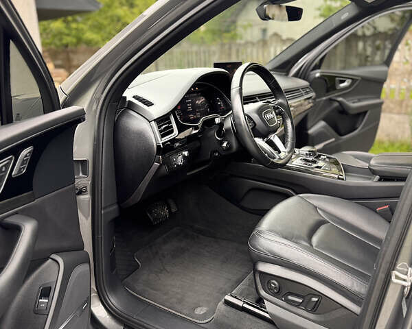 Ауді Ку 7 2017 у Богородчанах на Automoto.ua Сірий Ауді Ку 7, об'ємом двигуна 3 л та пробігом 115 тис. км за 34850 $, фото 27 на Automoto.ua