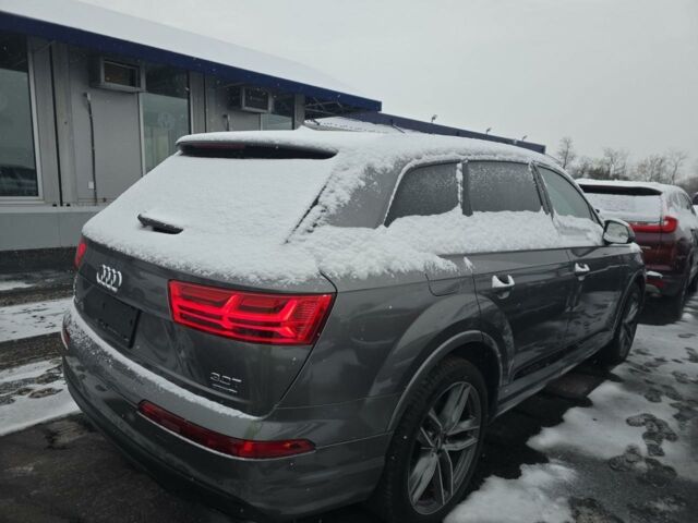 Серый Ауди Ку 7, объемом двигателя 3 л и пробегом 171 тыс. км за 26700 $, фото 2 на Automoto.ua