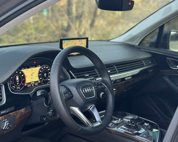 Серый Ауди Ку 7, объемом двигателя 3 л и пробегом 140 тыс. км за 28499 $, фото 19 на Automoto.ua