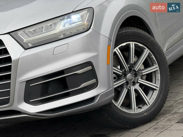 Серый Ауди Ку 7, объемом двигателя 3 л и пробегом 225 тыс. км за 22999 $, фото 8 на Automoto.ua