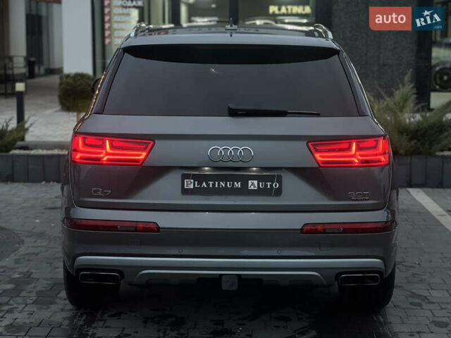 Серый Ауди Ку 7, объемом двигателя 3 л и пробегом 170 тыс. км за 36700 $, фото 5 на Automoto.ua