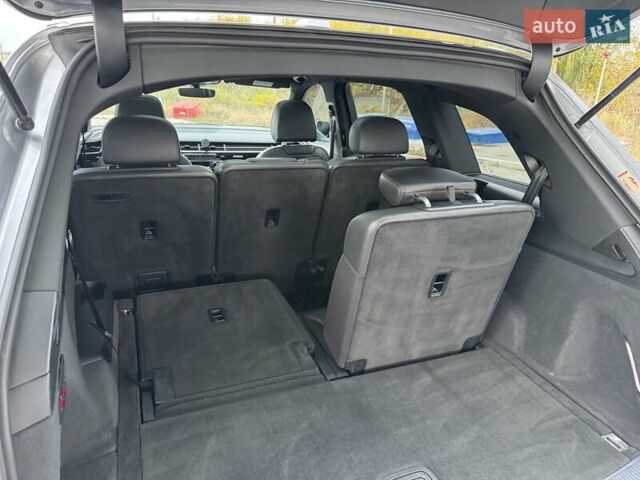 Ауди Ку 7 2017 в Верхнеднепровске на Automoto.ua Серый Ауди Ку 7, объемом двигателя 3 л и пробегом 215 тыс. км за 24999 $, фото 48 на Automoto.ua