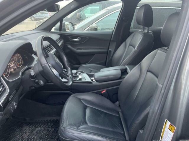 Серый Ауди Ку 7, объемом двигателя 3 л и пробегом 169 тыс. км за 19700 $, фото 4 на Automoto.ua