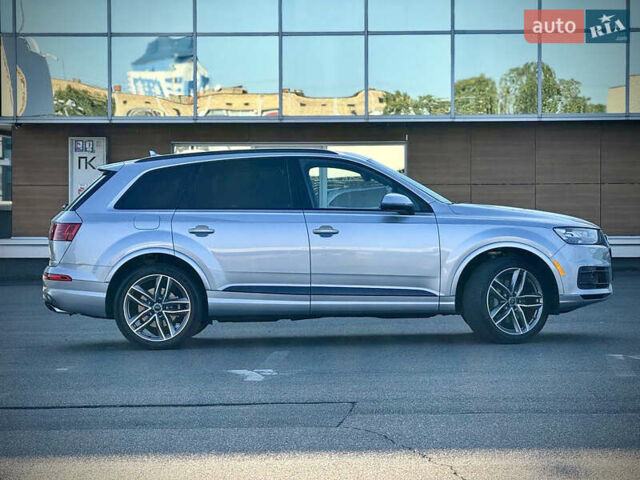 Сірий Ауді Ку 7, об'ємом двигуна 3 л та пробігом 190 тис. км за 27500 $, фото 1 на Automoto.ua