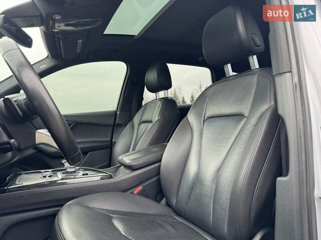 Сірий Ауді Ку 7, об'ємом двигуна 3 л та пробігом 225 тис. км за 20900 $, фото 49 на Automoto.ua