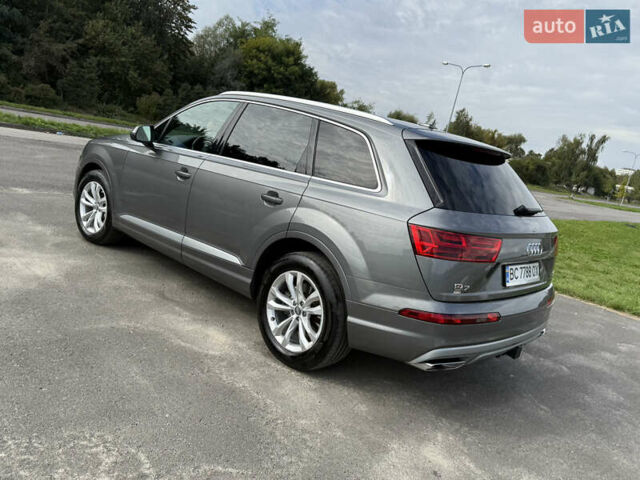 Серый Ауди Ку 7, объемом двигателя 3 л и пробегом 123 тыс. км за 33800 $, фото 4 на Automoto.ua