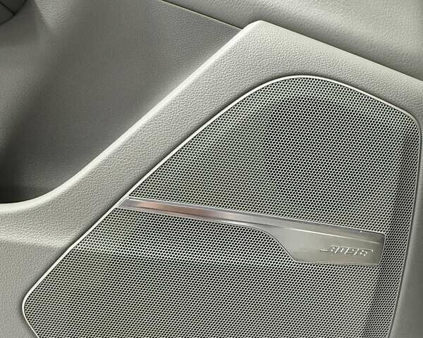 Сірий Ауді Ку 7, об'ємом двигуна 3 л та пробігом 207 тис. км за 29900 $, фото 34 на Automoto.ua