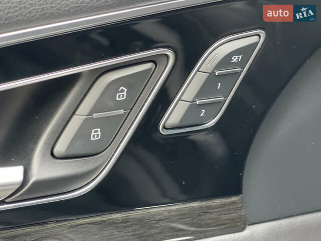 Серый Ауди Ку 7, объемом двигателя 3 л и пробегом 189 тыс. км за 24999 $, фото 32 на Automoto.ua