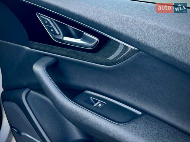 Серый Ауди Ку 7, объемом двигателя 3 л и пробегом 190 тыс. км за 26200 $, фото 45 на Automoto.ua