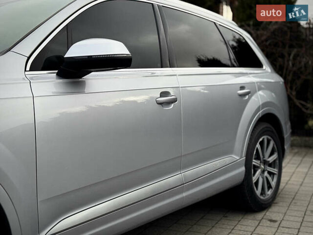 Сірий Ауді Ку 7, об'ємом двигуна 3 л та пробігом 225 тис. км за 20900 $, фото 17 на Automoto.ua