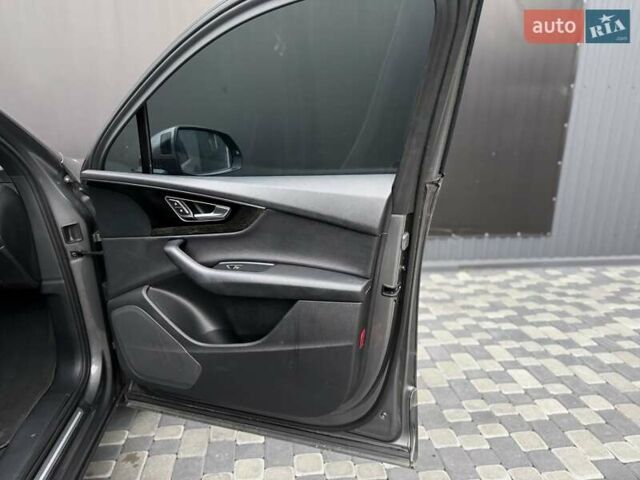 Сірий Ауді Ку 7, об'ємом двигуна 3 л та пробігом 195 тис. км за 21900 $, фото 72 на Automoto.ua