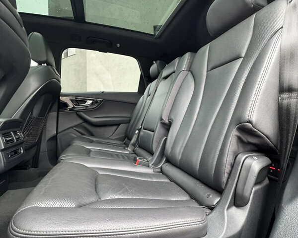 Серый Ауди Ку 7, объемом двигателя 3 л и пробегом 218 тыс. км за 25500 $, фото 23 на Automoto.ua