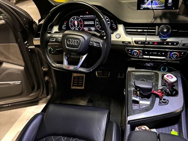 Сірий Ауді Ку 7, об'ємом двигуна 3 л та пробігом 231 тис. км за 44600 $, фото 4 на Automoto.ua